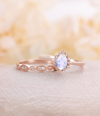 Голубой естественный набор кольца Moonstone, 14K поднял Moonstone золота штабелируя кольца