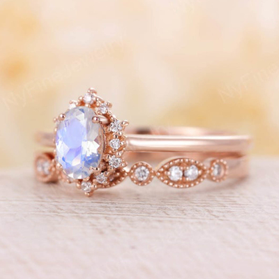 Голубой естественный набор кольца Moonstone, 14K поднял Moonstone золота штабелируя кольца