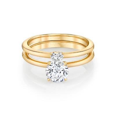 Отрезок сердца ультрамодного обручального кольца Moissanite чистого золота ювелирных изделий желтого установленный