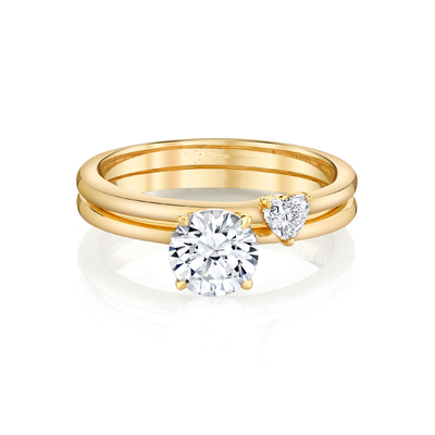 Отрезок сердца ультрамодного обручального кольца Moissanite чистого золота ювелирных изделий желтого установленный