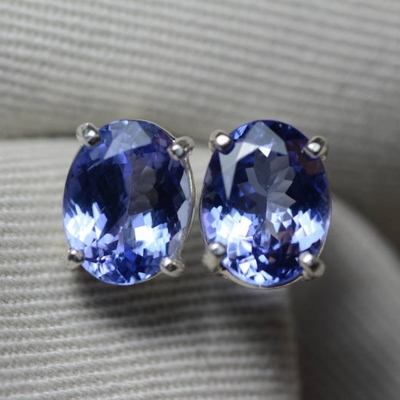 серьги Tanzanite овала белого золота 14k неподдельные естественные с CZ