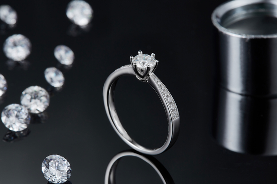 Обручальное кольцо кольца Moissanite белого золота обручального кольца 14K Milgrain Moissanite винтажное