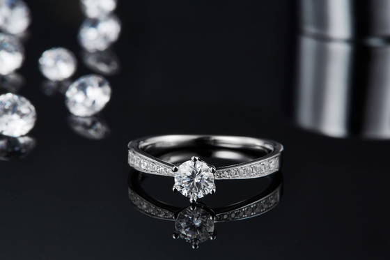 Обручальное кольцо кольца Moissanite белого золота обручального кольца 14K Milgrain Moissanite винтажное