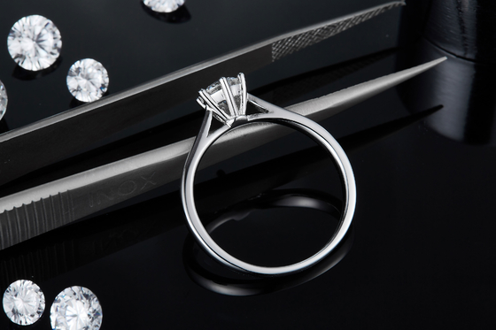 Минималистский отрезок круга белое Moissanite кольца ювелирных изделий 9K свадьбы серебряный CZ