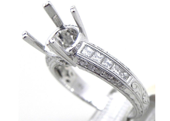 ODM кольца ювелирных изделий держателя 1.08Ct Dia 3x3mm Semi для материала белого золота захвата 18k