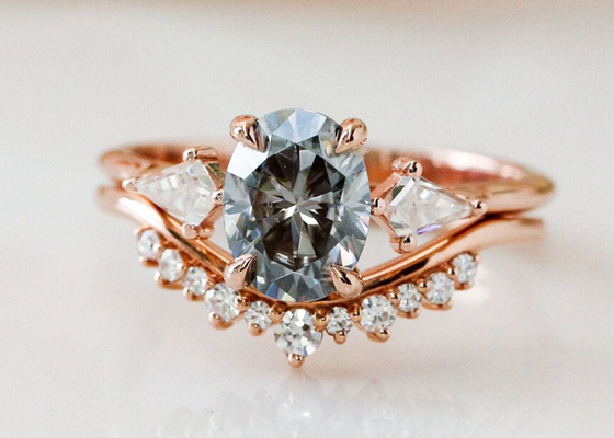цвет серого цвета кольца 9K 1ct выросли лабораторией, который Moissanite для ODM захвата