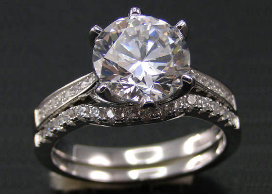 Кольцо с бриллиантом 1.25CT круга 1PCS гениальное отрезанное, кольцо белого золота 18k установило для женщин