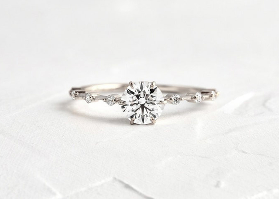 кольца с бриллиантом 1.0ct Moissanite, круглый отрезанный ODM обручальных колец 6.5MM