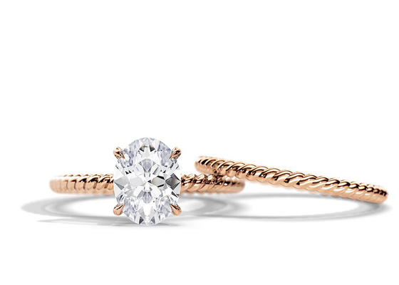 Овальное кольцо золота 1.5ct отрезка 9K 6×8MM с Prong Moissanite устанавливая тип