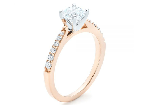 Коготь устанавливая розовый диапазон Moissanite золота звенит ODM OEM размера 5.5MM